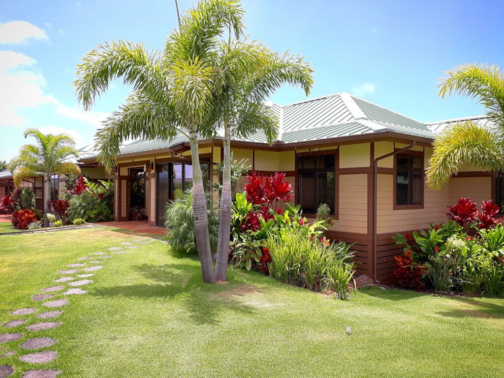 Power Washing Homes on Maui
